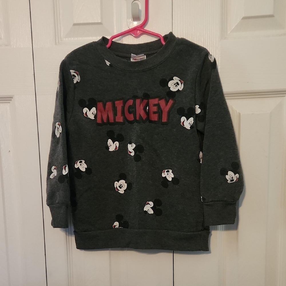 🪩 2/$15 // DISNEY JUNIOR: Mickey Mouse Sweatshirt